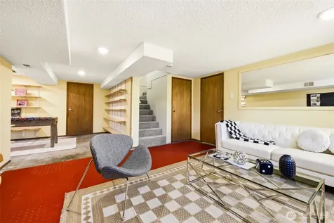 4730 48th Avenue S Seattle WA 98118