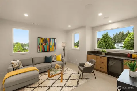 15625 SE 9th Street Bellevue WA 98008