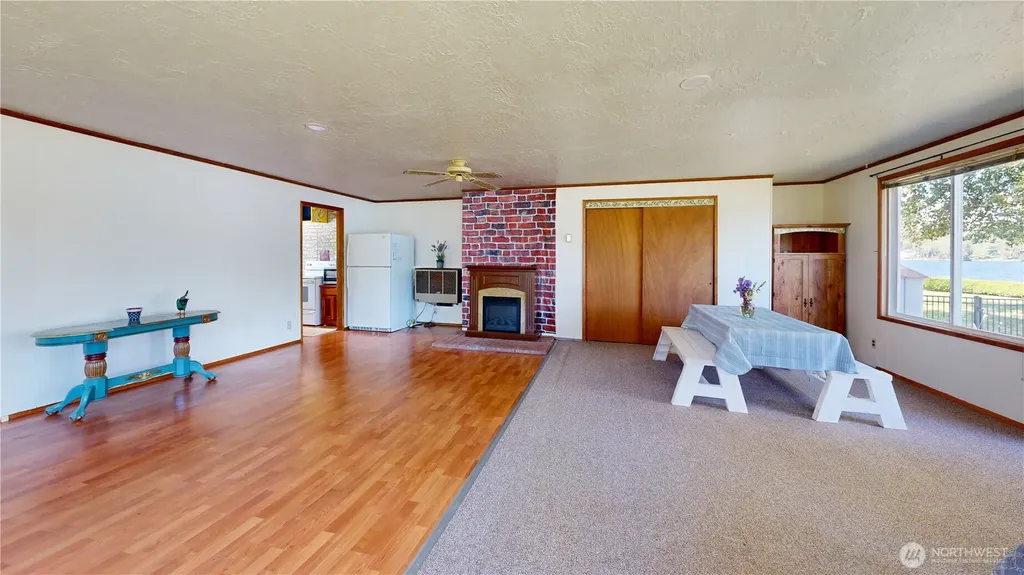 18375 W Big Lake Boulevard Mount Vernon WA 98274
