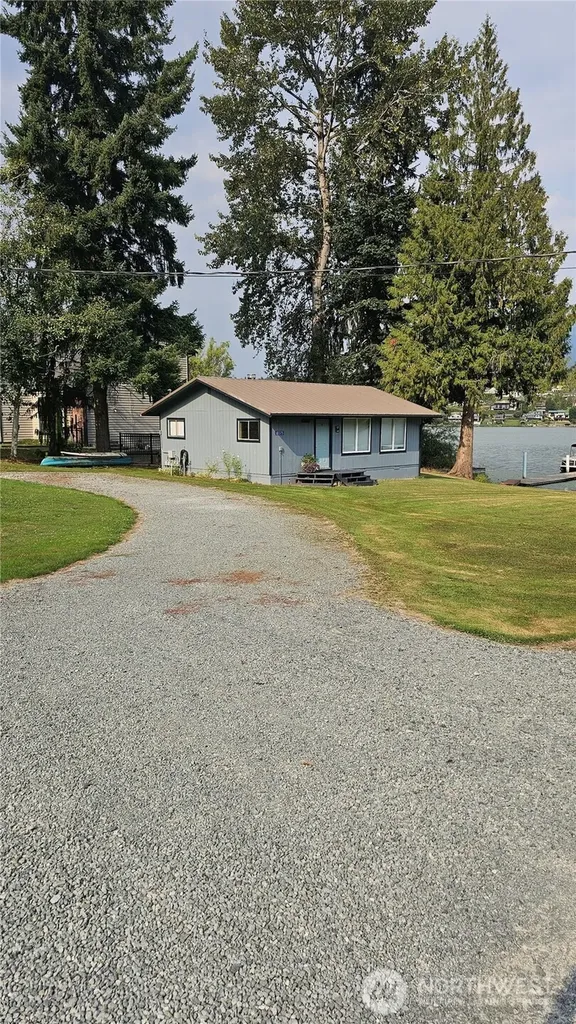 18375 W Big Lake Boulevard Mount Vernon WA 98274