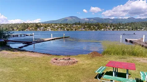 18375 W Big Lake Boulevard Mount Vernon WA 98274