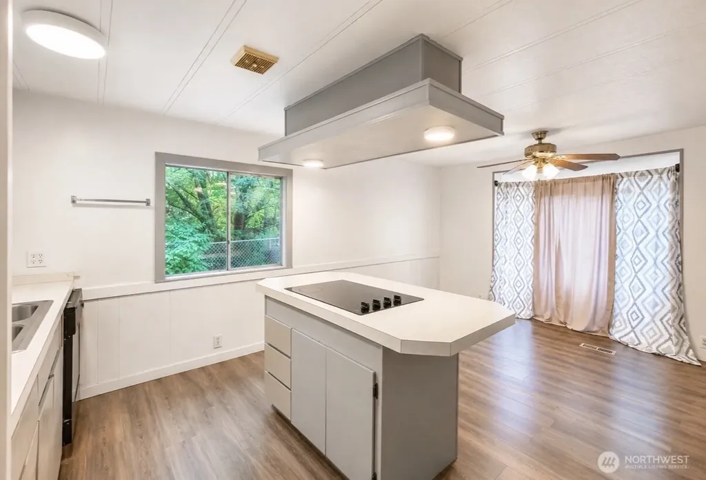 25501 35th Avenue E Spanaway WA 98387