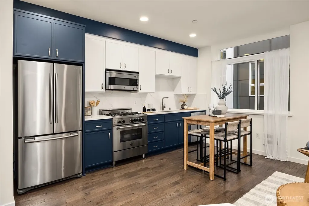465 14th Avenue Seattle WA 98122