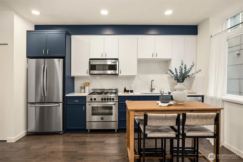 465 14th Avenue Seattle WA 98122