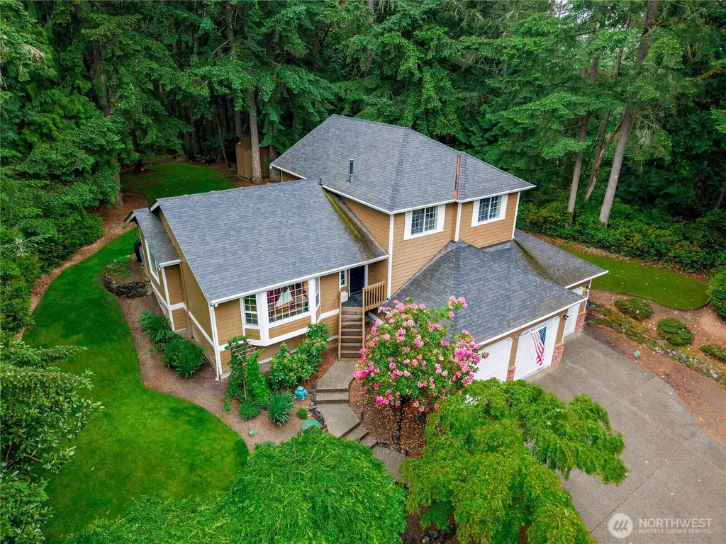 2010 95th Street Ct NW Gig Harbor WA 98332