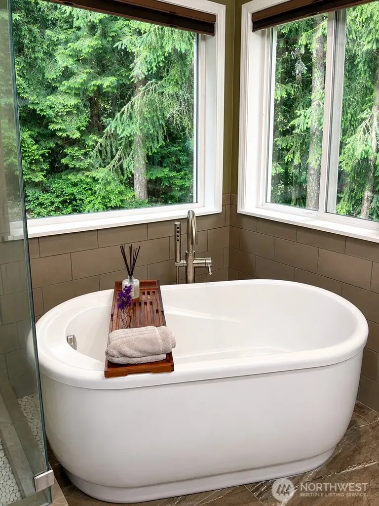 2010 95th Street Ct NW Gig Harbor WA 98332