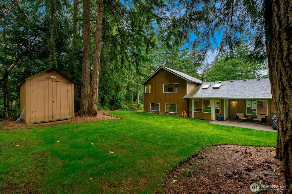 2010 95th Street Ct NW Gig Harbor WA 98332