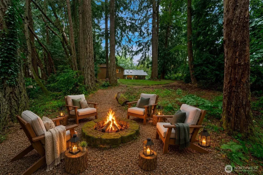 2010 95th Street Ct NW Gig Harbor WA 98332