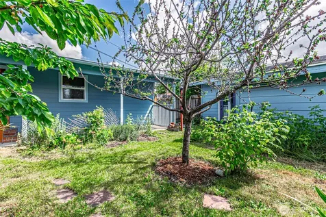 203 Orchard Avenue N Eatonville WA 98328