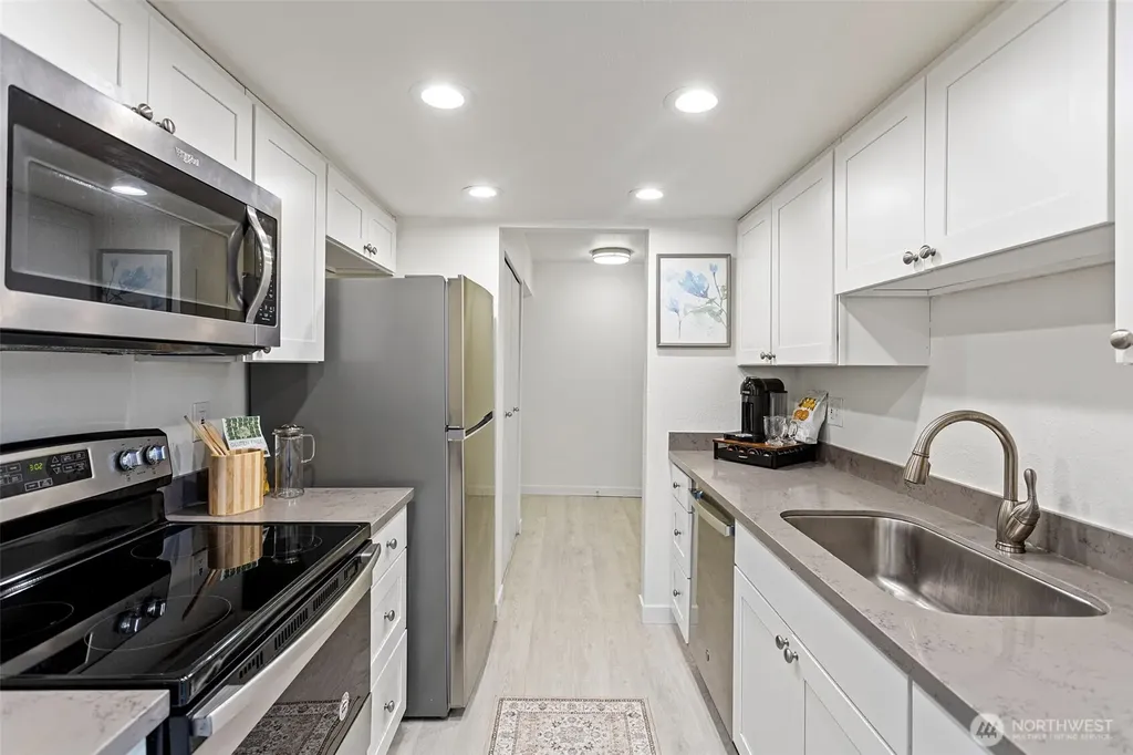 10508 NE 32nd Place Bellevue WA 98004