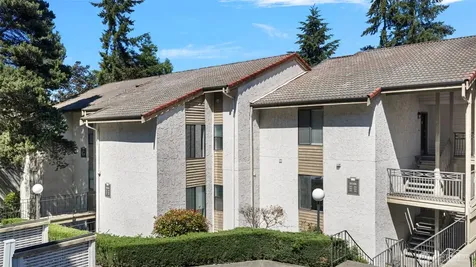10508 NE 32nd Place Bellevue WA 98004