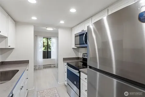 10508 NE 32nd Place Bellevue WA 98004