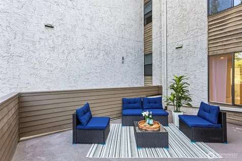 10508 NE 32nd Place Bellevue WA 98004