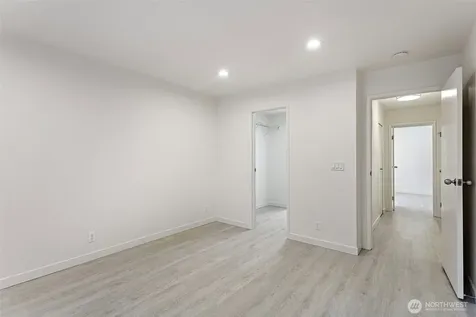 10508 NE 32nd Place Bellevue WA 98004