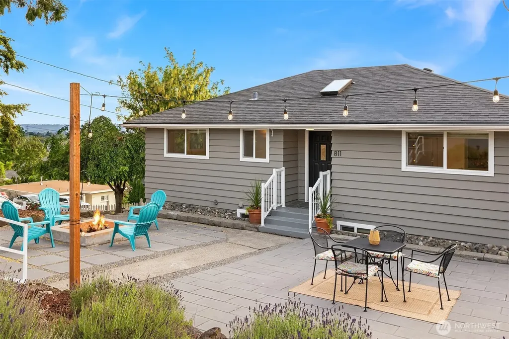 811 Grant Avenue S Renton WA 98057