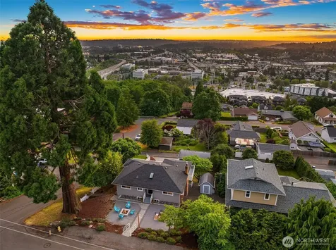 811 Grant Avenue S Renton WA 98057