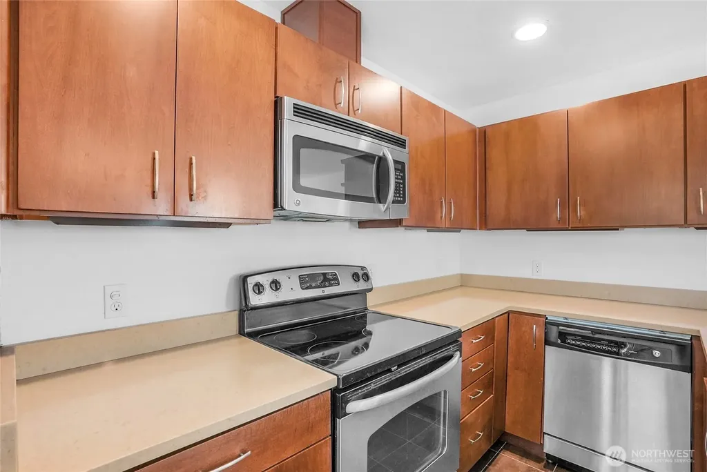 1131 N 93rd Street Seattle WA 98103