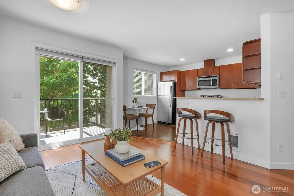 1131 N 93rd Street Seattle WA 98103