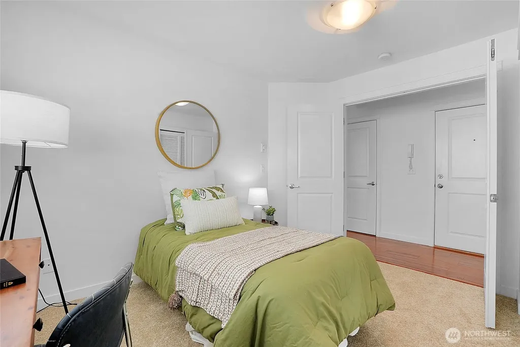 1131 N 93rd Street Seattle WA 98103