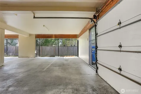 1131 N 93rd Street Seattle WA 98103