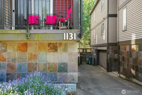 1131 N 93rd Street Seattle WA 98103