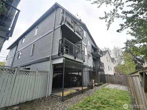 1131 N 93rd Street Seattle WA 98103