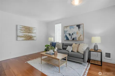 1131 N 93rd Street Seattle WA 98103