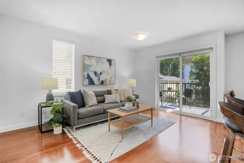 1131 N 93rd Street Seattle WA 98103