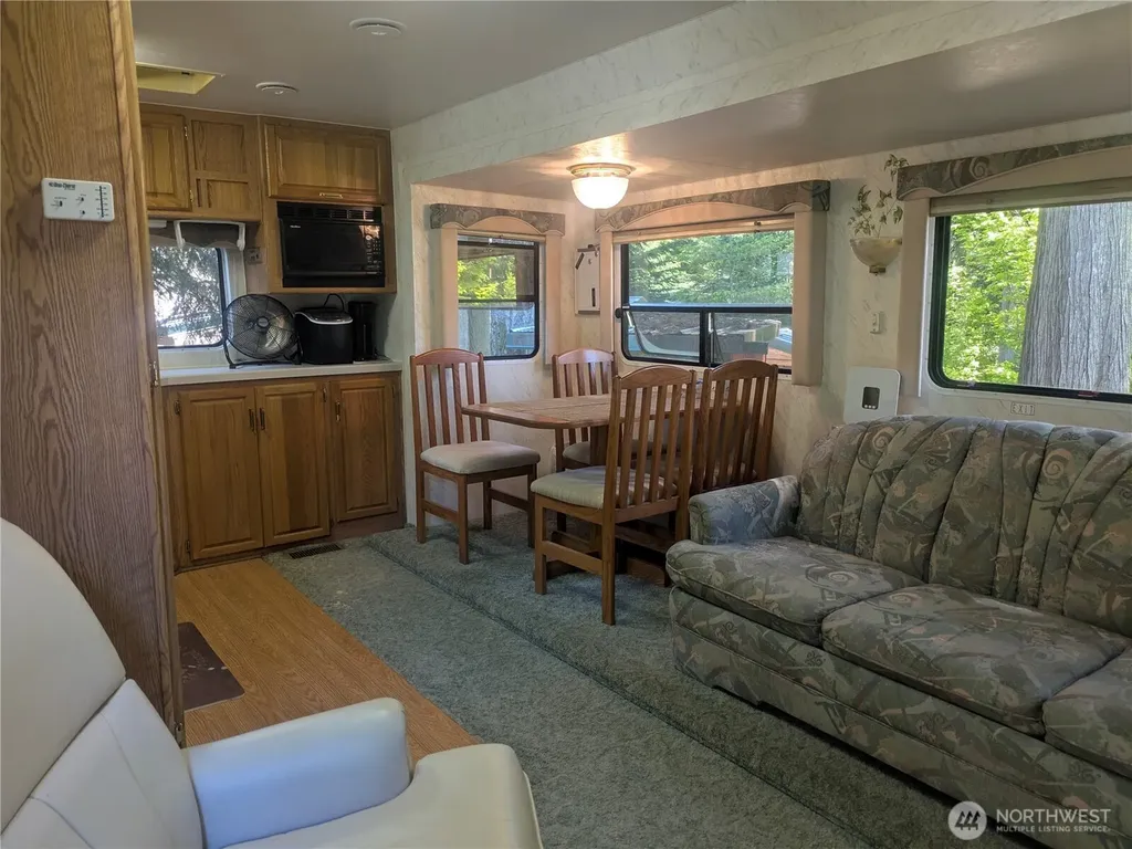 44957 Kachess Trail Concrete WA 98237