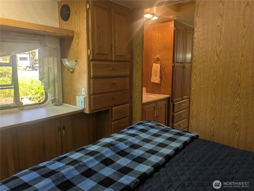 44957 Kachess Trail Concrete WA 98237