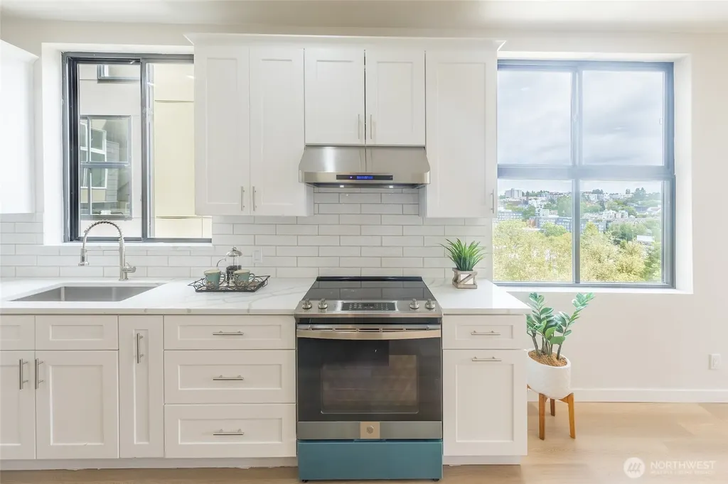 1019 Sturgus Avenue S Seattle WA 98144