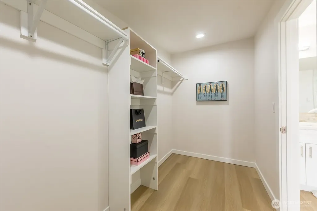 1019 Sturgus Avenue S Seattle WA 98144
