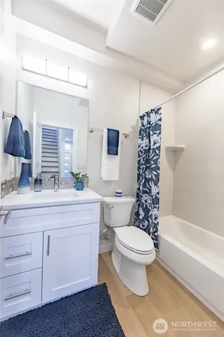 1019 Sturgus Avenue S Seattle WA 98144