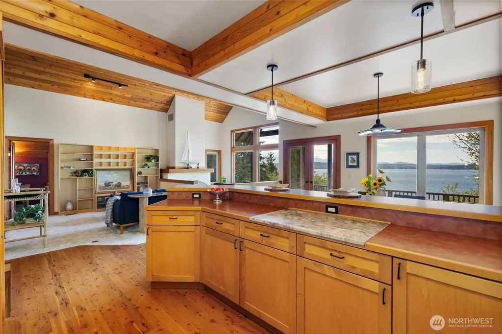 30050 Scenic Drive NE Poulsbo WA 98370
