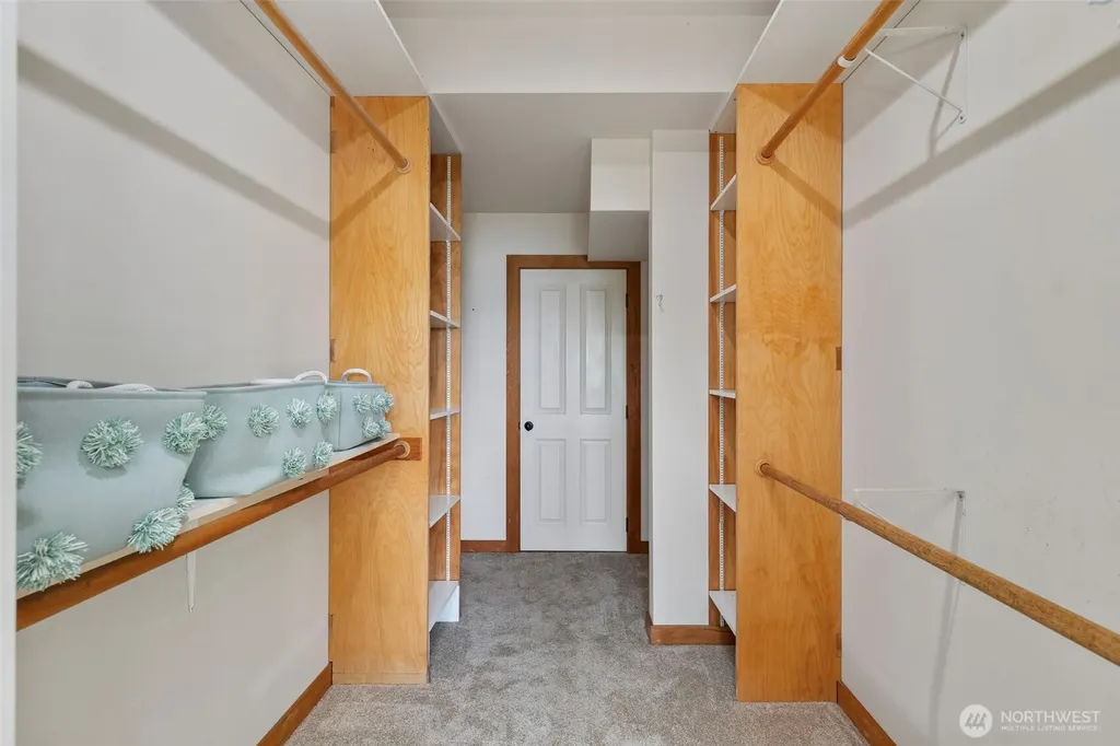 30050 Scenic Drive NE Poulsbo WA 98370