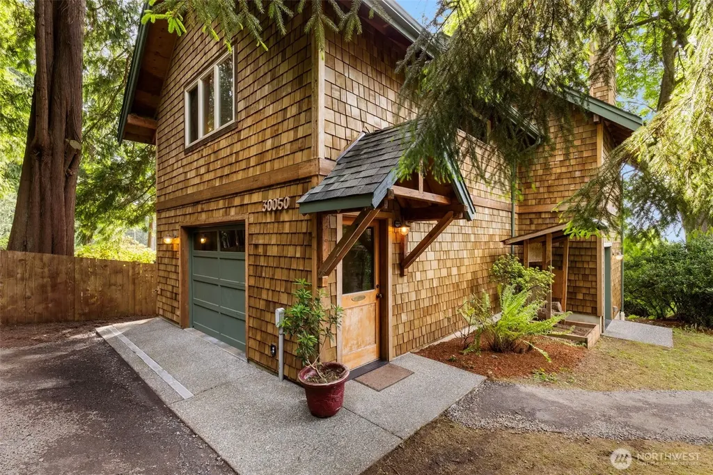 30050 Scenic Drive NE Poulsbo WA 98370