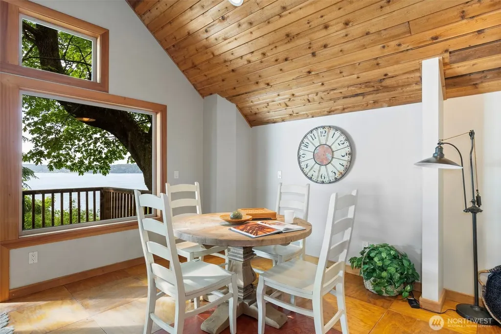 30050 Scenic Drive NE Poulsbo WA 98370