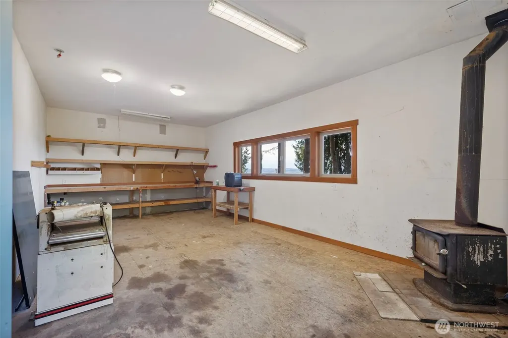 30050 Scenic Drive NE Poulsbo WA 98370