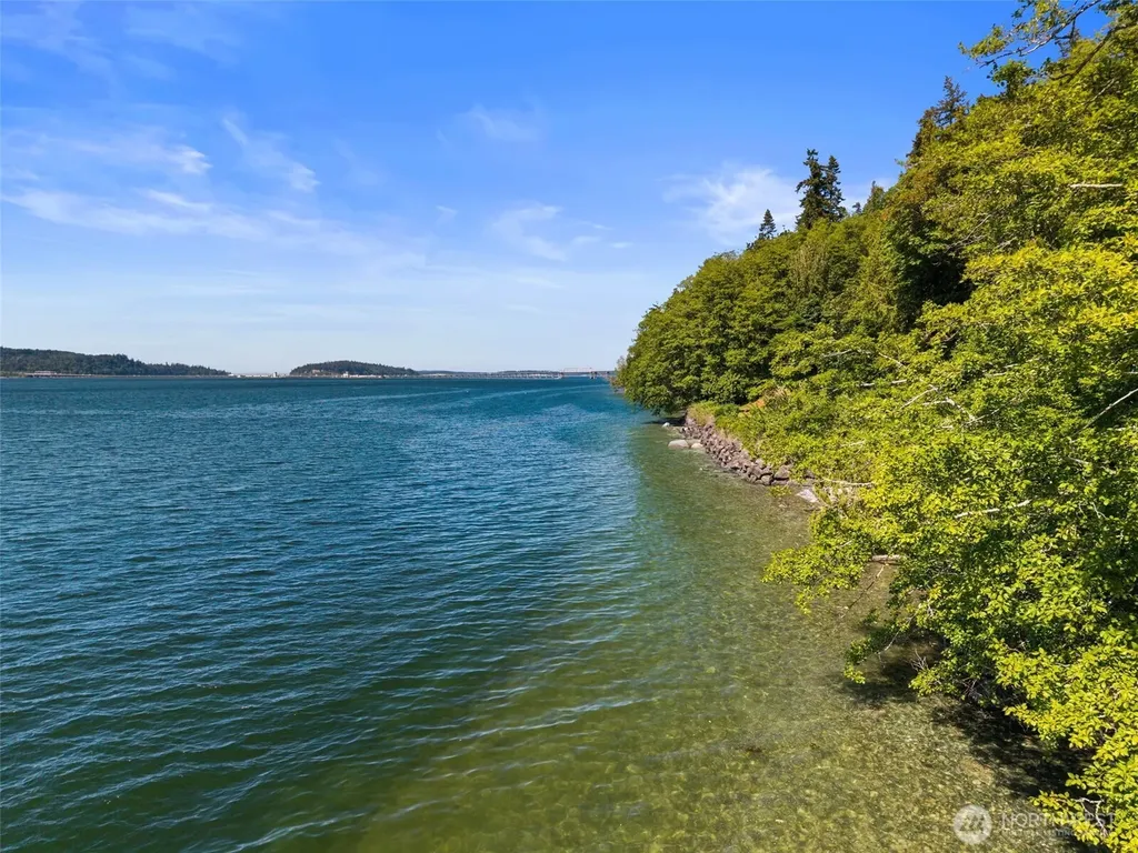 30050 Scenic Drive NE Poulsbo WA 98370