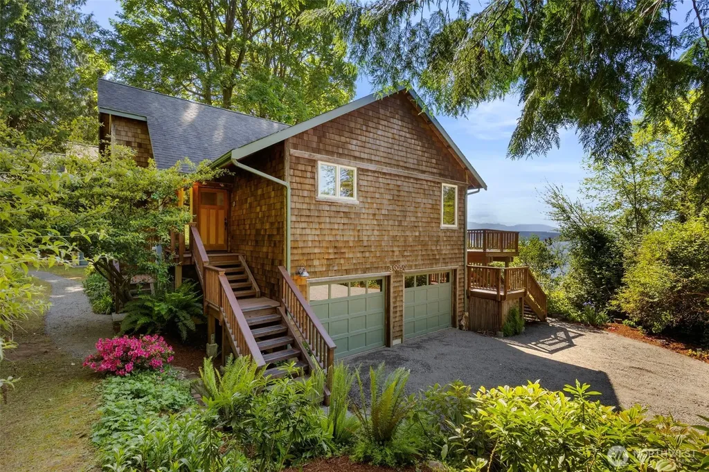 30050 Scenic Drive NE Poulsbo WA 98370