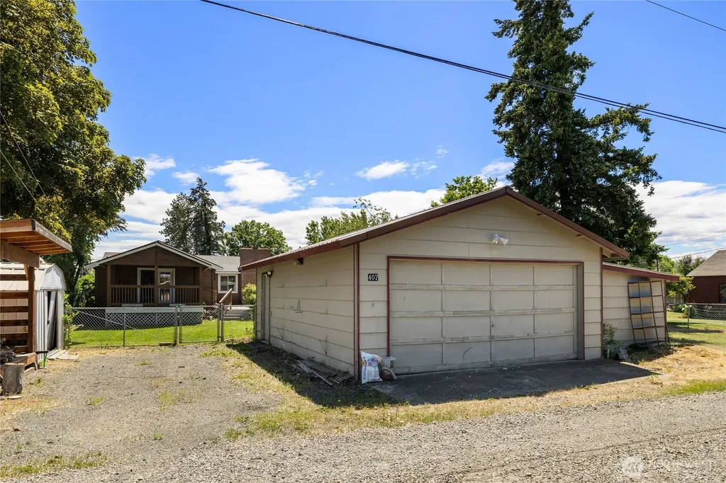 407 W 11th Avenue Ellensburg WA 98926