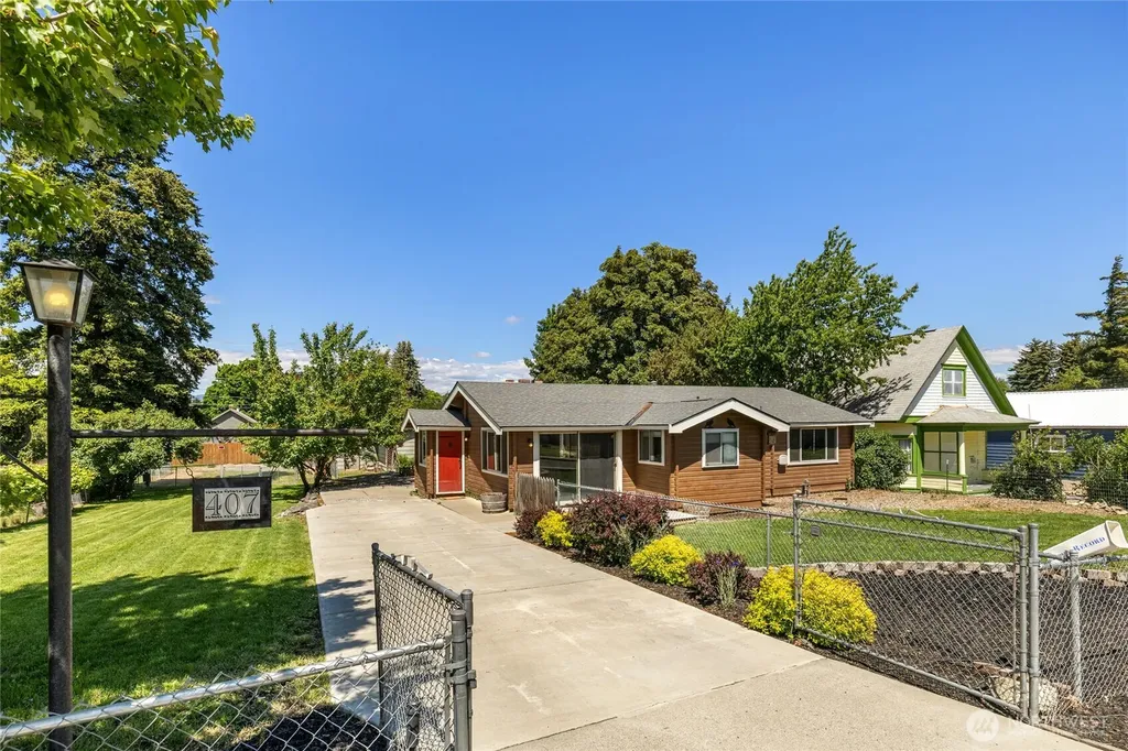 407 W 11th Avenue Ellensburg WA 98926