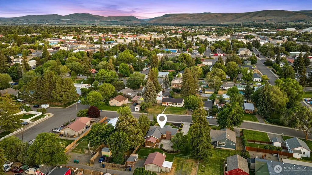 407 W 11th Avenue Ellensburg WA 98926