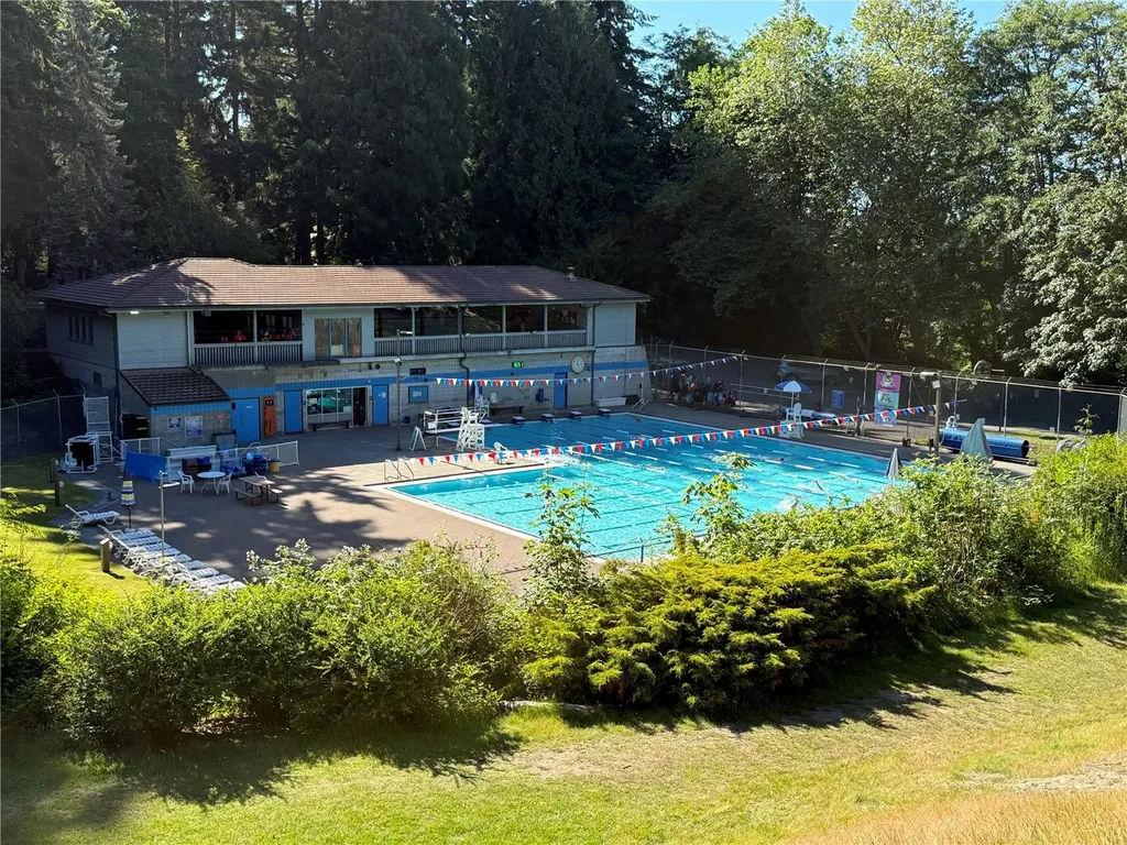 9430 220th Street SW Edmonds WA 98020