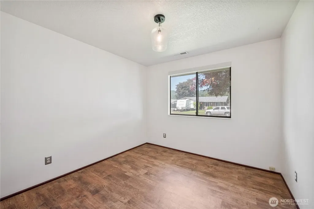 3431 Ohio Street Longview WA 98632