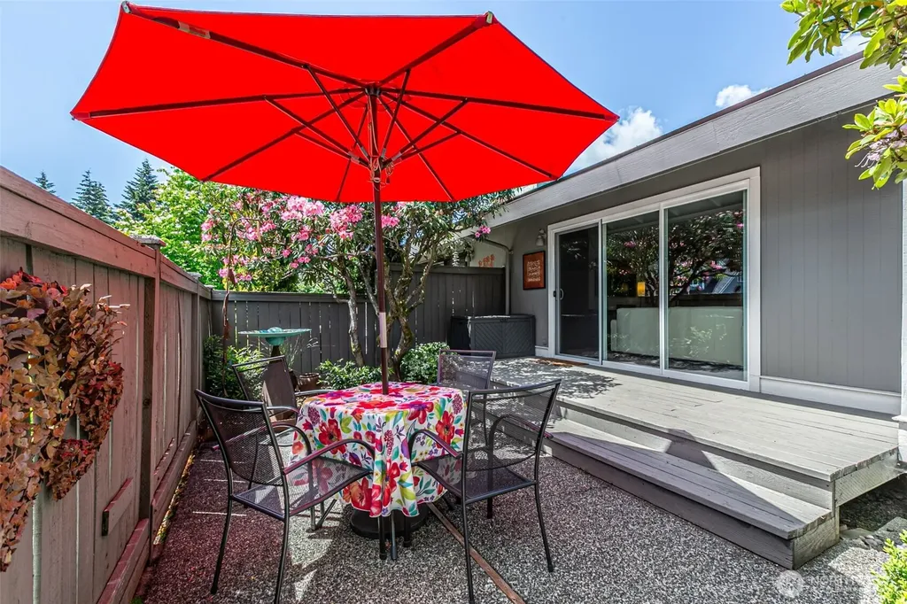 1372 Bel Air Road Tacoma WA 98406