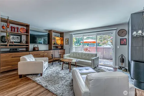 1372 Bel Air Road Tacoma WA 98406