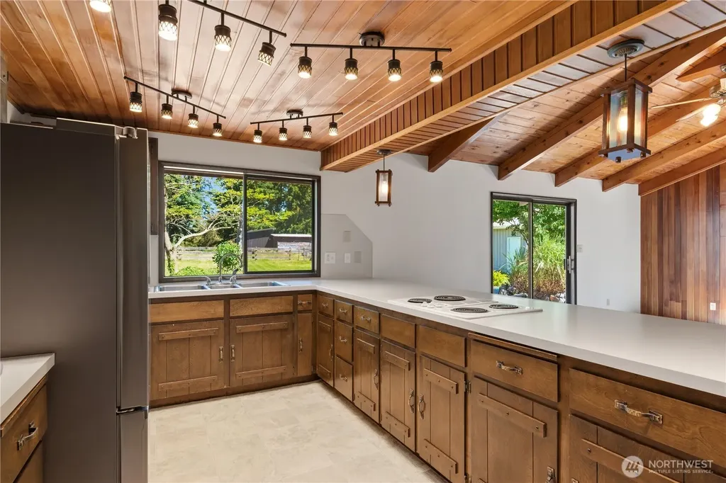 234 Avery Road W Winlock WA 98596