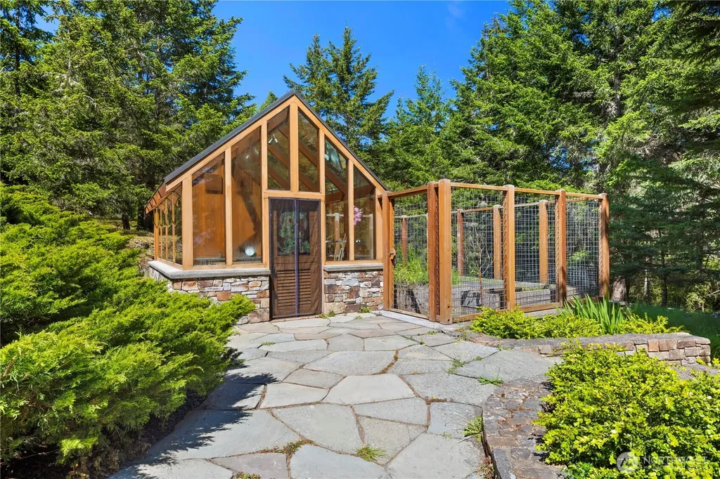 398 Hannah Road Friday Harbor WA 98250