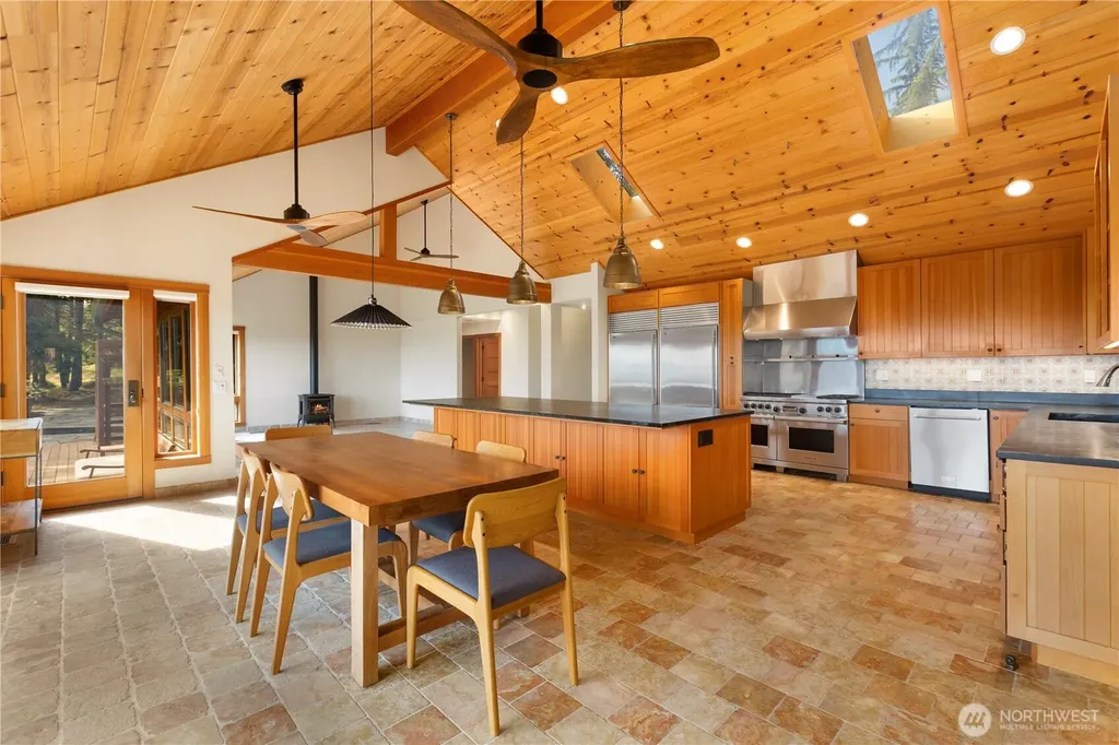 398 Hannah Road Friday Harbor WA 98250